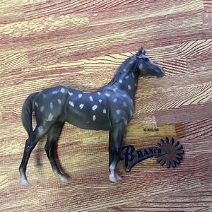 🚨ON HOLD- Breyer #266 Cloud Dapple Grey Swaps B Ranch Series - GUC